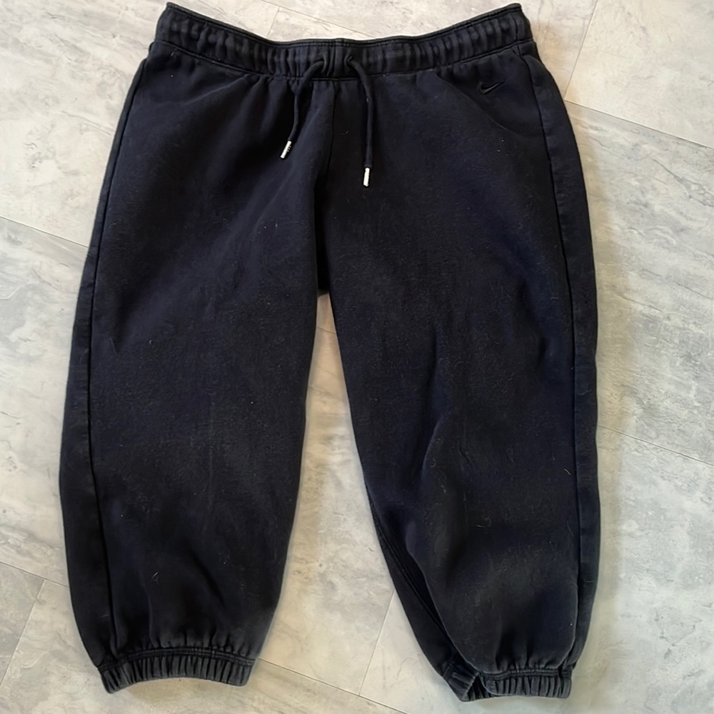 Nike    Jogger  Capri length  heavy weight GUC     Black              Size S